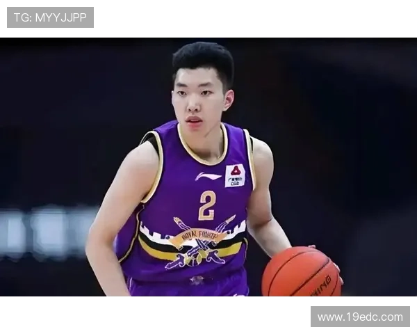 廖三宁爆发成男篮后场第一尖刀