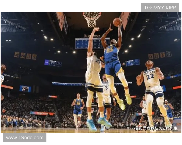 库里复出空砍29分 三分绝杀遗憾失手 库里复出空砍29分 三分绝杀遗憾失手